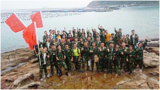 ͽ��;���҂��ĵ�һ�κ�Ӱ